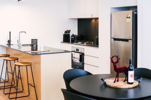 Brisbane One 3 Beds Apartments