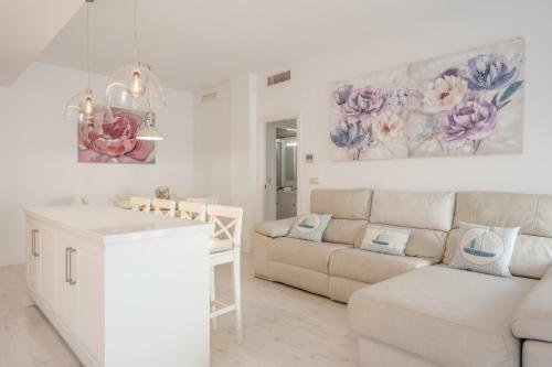 Apartamento Lujo Frente Al Mar. Luxury On The Beachfront.