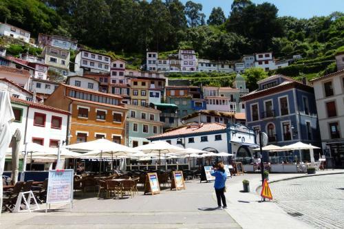 Casas En Muros de Nal�n (5km de Cudillero)