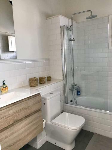 Casas En Muros de Nal�n (5km de Cudillero)
