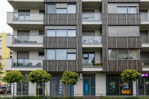 Todor Apartments Center