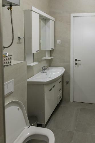 Todor Apartments Center