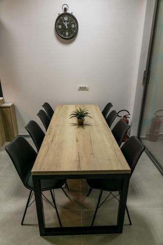Todor Apartments Center
