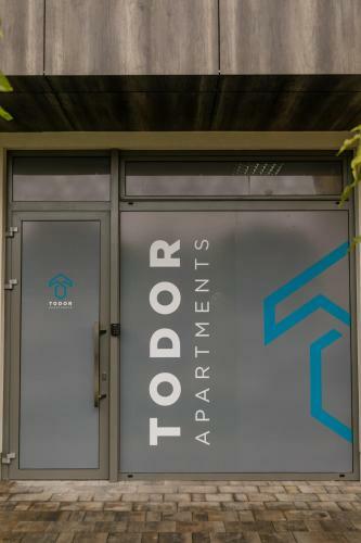 Todor Apartments Center