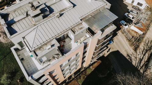 Apartment City