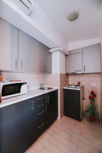 Apartment City