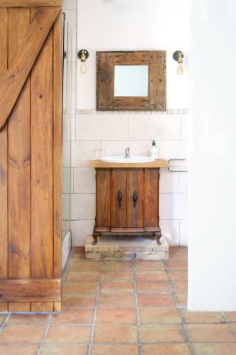 Bed & Breakfast Casa Rural El Tir� De Nev�