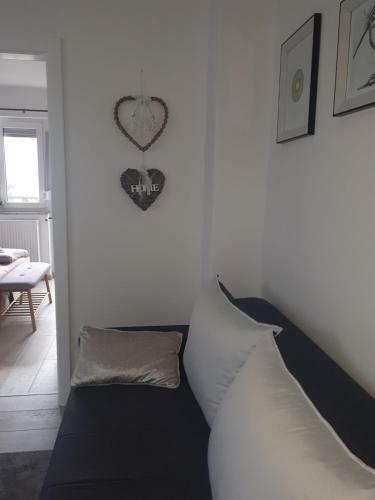 Apartman Kiwi In A Quite Central Area