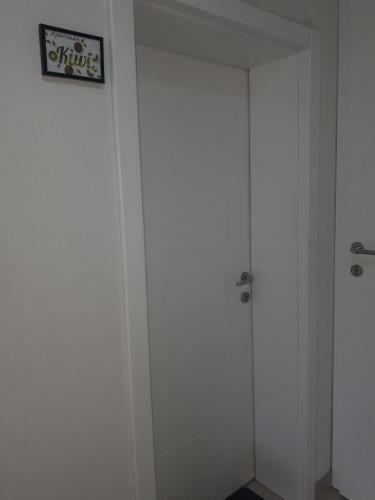 Apartman Kiwi In A Quite Central Area