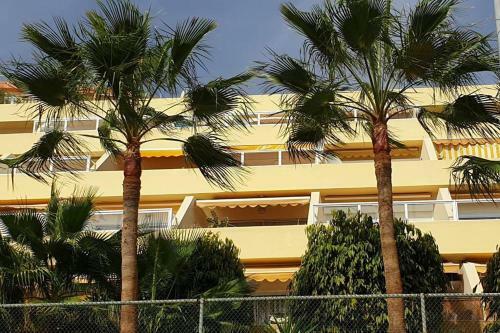 Front Beach Jand�a Apartment