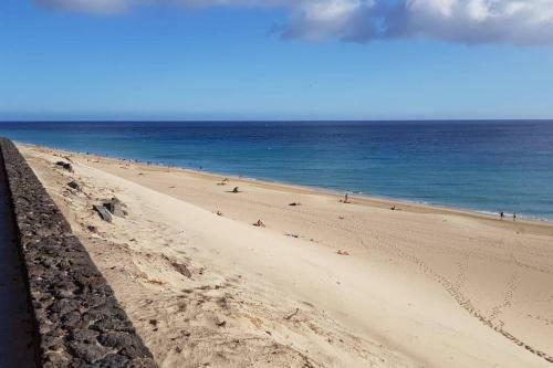 Front Beach Jand�a Apartment