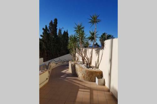 Front Beach Jand�a Apartment