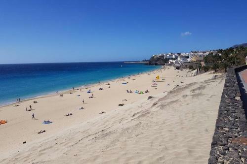 Front Beach Jand�a Apartment