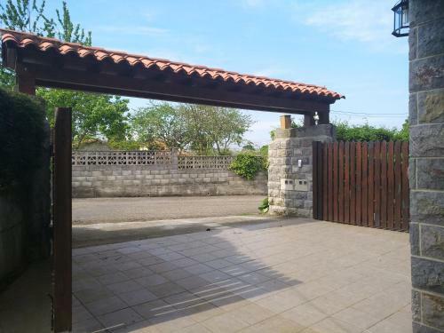 Agroturismo La Casona De Tresni�in