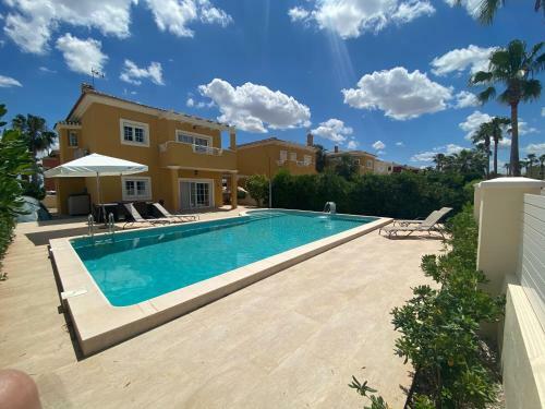 Villa Valentina-altaona Golf Resort