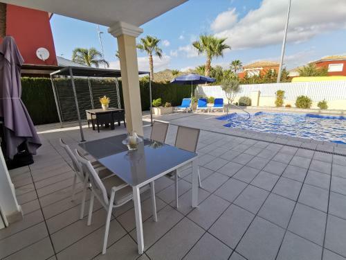 Villa De Lujo Con Piscina Privada, Jacuzzi Y Barbacoa