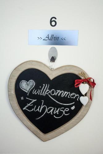 Hostal G�stehaus Waldrand Garni