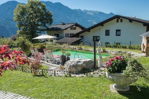 Hostal G�stehaus Waldrand Garni