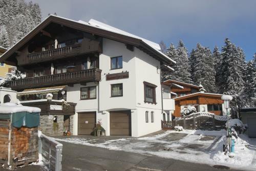 Hostal G�stehaus Waldrand Garni
