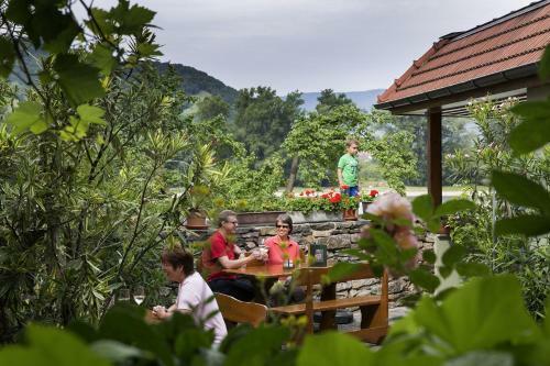 Hostal Winzerhof - G�stehaus St�ger