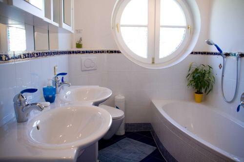 Villa Wellness Homes