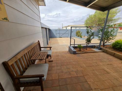 Manuka Cottage