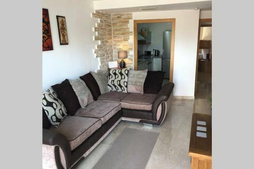 Ground Floor Two Bed Apartment With Private Garden