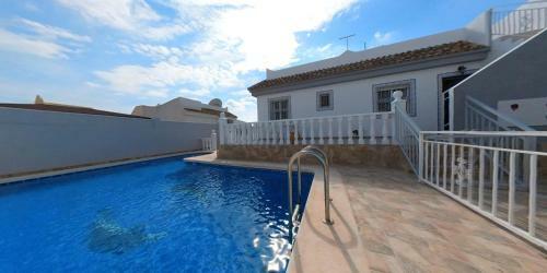 Beautiful Villa Private Pool Pet Friendly Golf