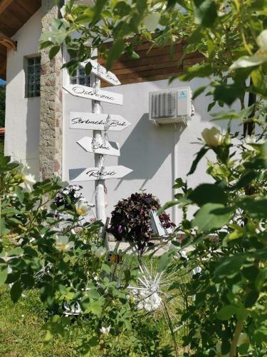 Nektar Park Villa Sara
