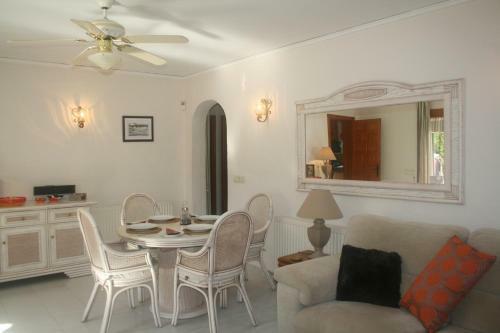 Villa Las Bellotas