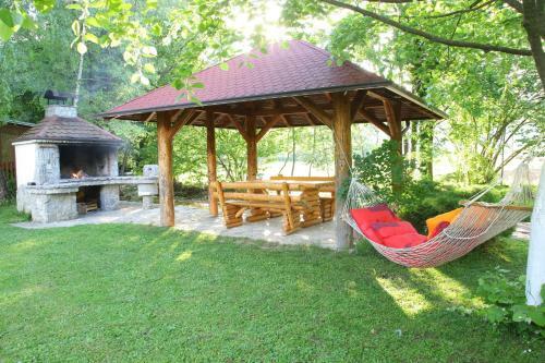 Home Eden Dobrenica