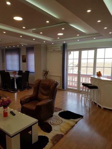Apartman Karmela, Bn Centar