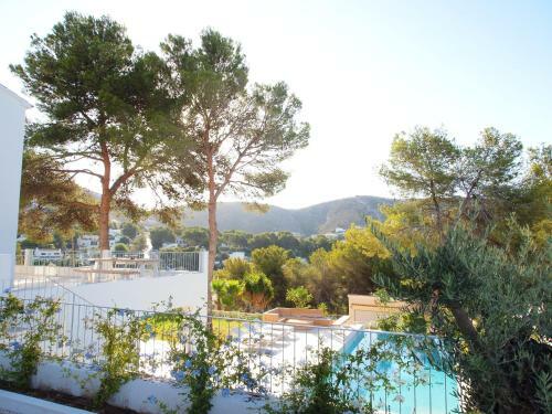 Villa Renate El Portet Moraira 500m From Sand Beach