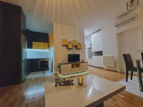 Zara Apartman 1