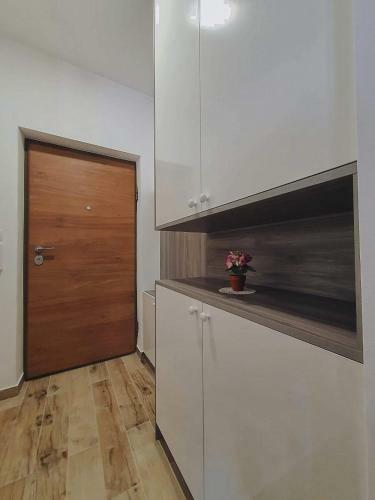 Zara Apartman 1