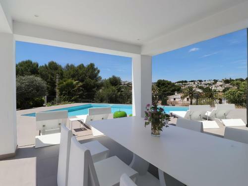 Villa Out Of The Blue