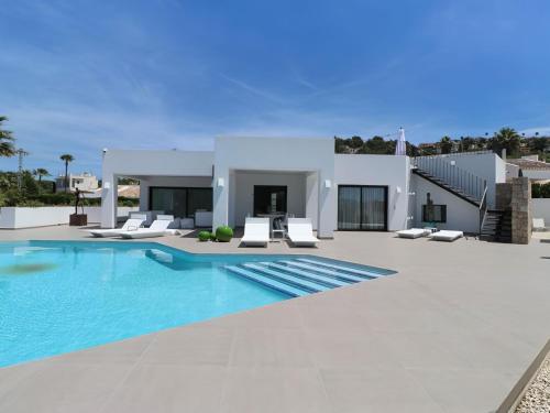 Villa Out Of The Blue