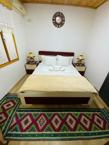 Hostal "mani Guest House"