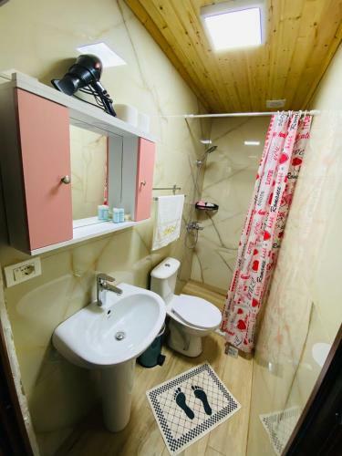Hostal "mani Guest House"