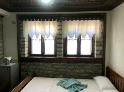 Hostal Miziriguest House