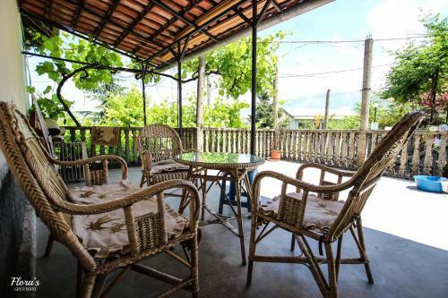 Hostal Guesthouse Celos