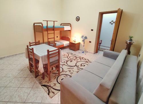 Artur's Apartment