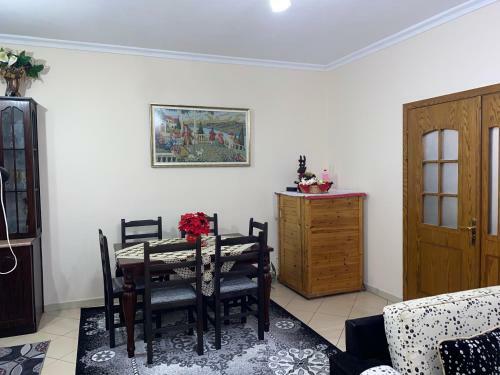 Apartamento Julinda Laqi