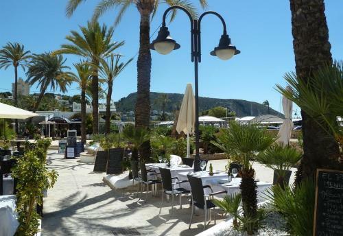 2 Bed Apartment In Central Moraira