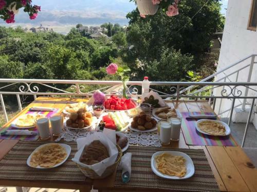 Hostal Tearra Guesthouse