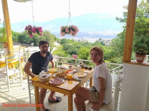 Hostal Tearra Guesthouse