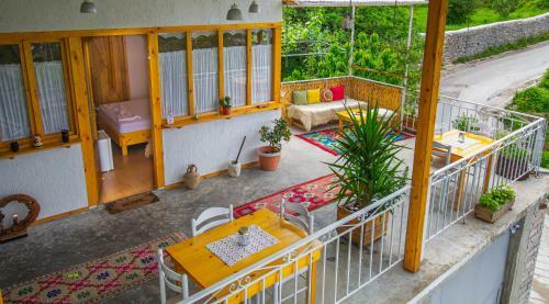 Hostal Tearra Guesthouse