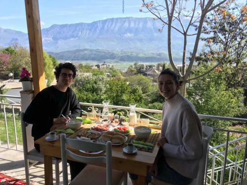 Hostal Tearra Guesthouse