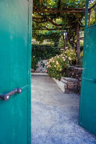 Hostal The Fir Gate