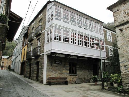 Apartamento Habitaci�n Barbacoa. Cuadruple Con Patio.